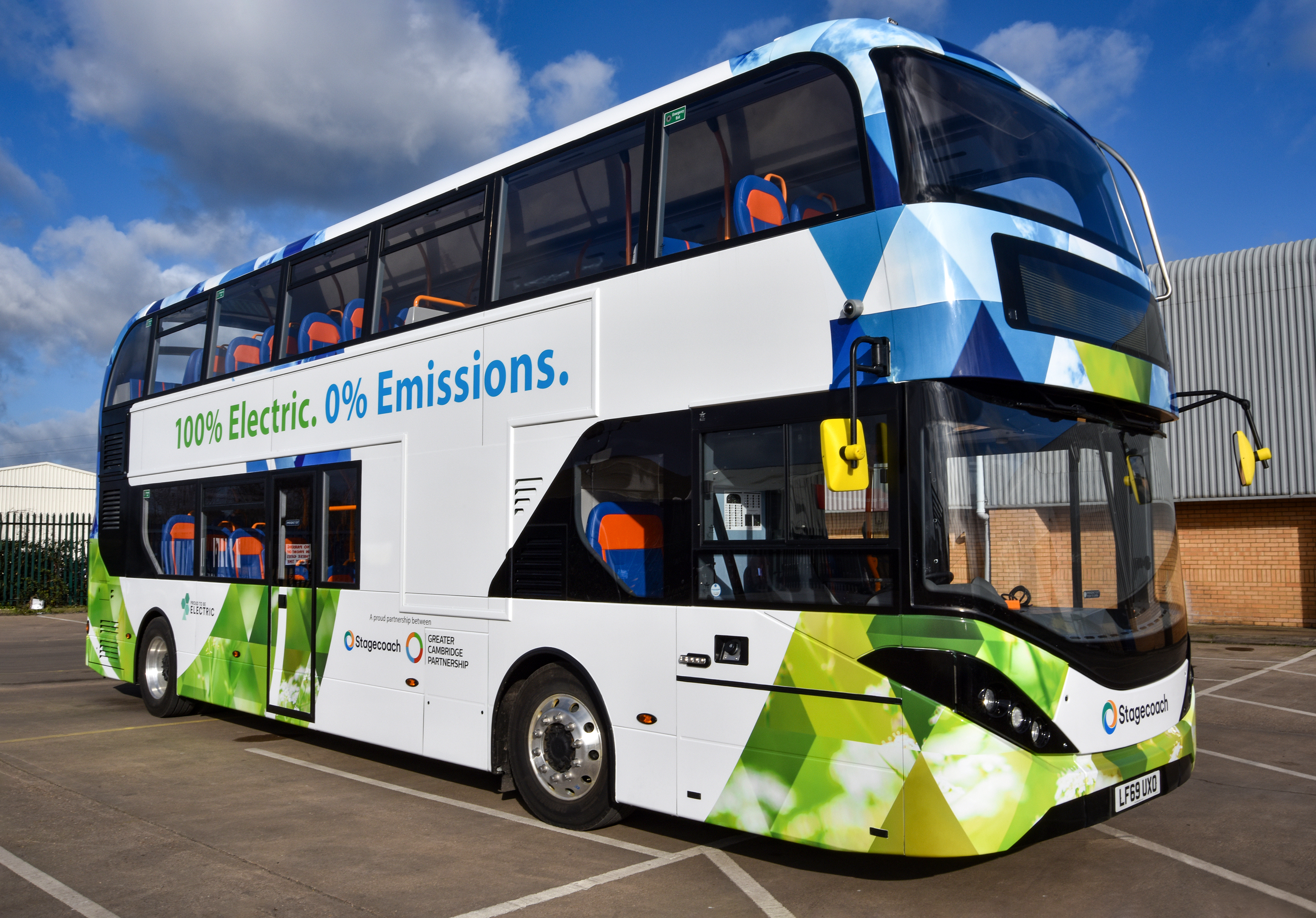 BYD ADL Enviro400EV at Stagecoach's Cowley Road depot